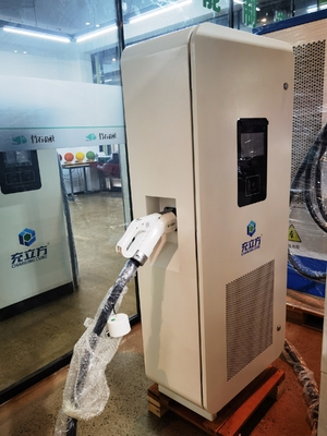 160KW CCS2 ダブルガン DC電気自動車充電台 / DC急速充電台
