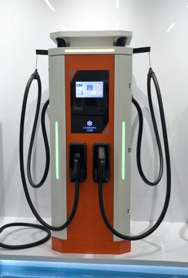 良い価格 160kW 双銃 CCS2 DC 急速充電器 IP54 OCPP1.6J TUV 認証 10 インチタッチスクリーン オンライン
